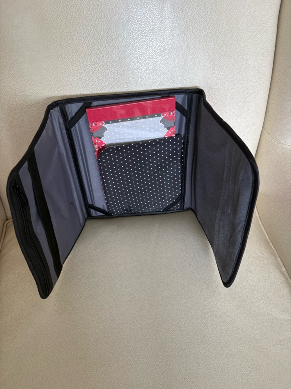 Floral Fold-Over Clutch - Red, Black & White - Picture 2 of 3
